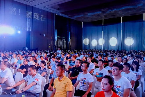 燃就現(xiàn)在 這場特殊的蘇寧發(fā)布會(huì)，嗨翻全內(nèi)江——還有五位超燃英雄喲